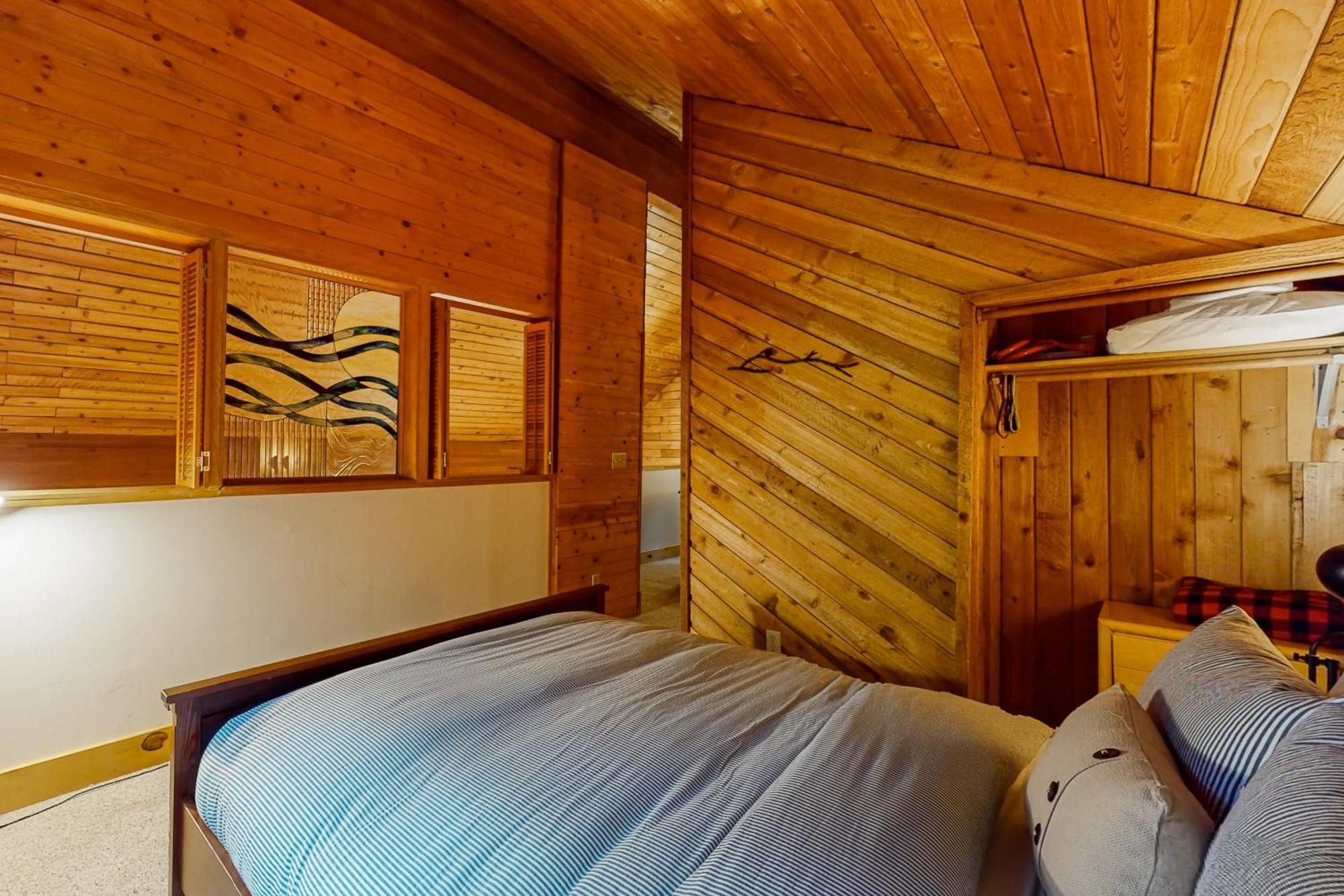 Swiss Haus Villa Government Camp Room photo