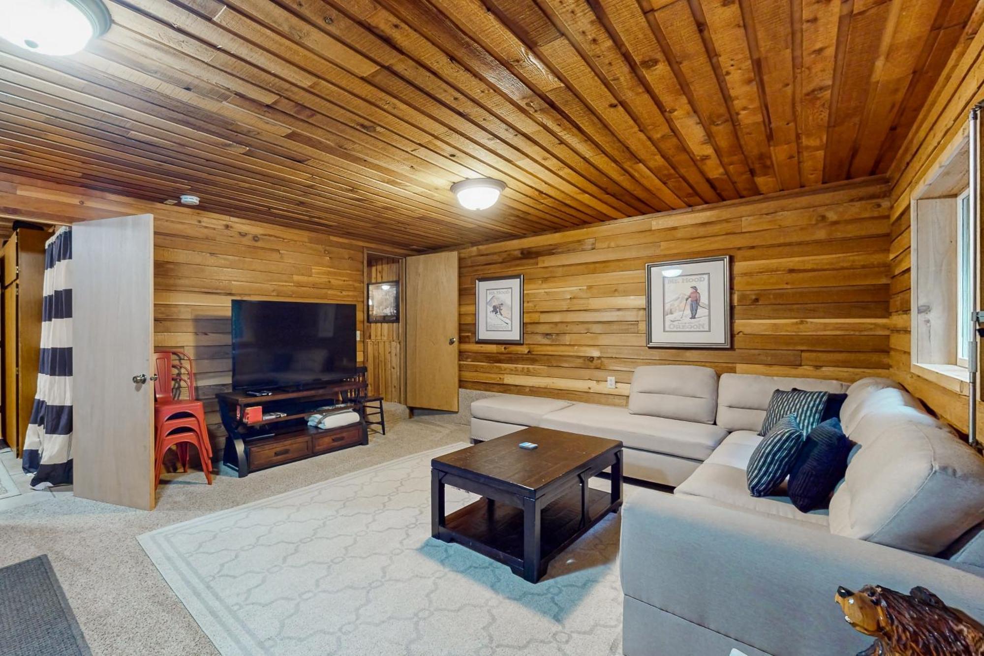 Swiss Haus Villa Government Camp Room photo